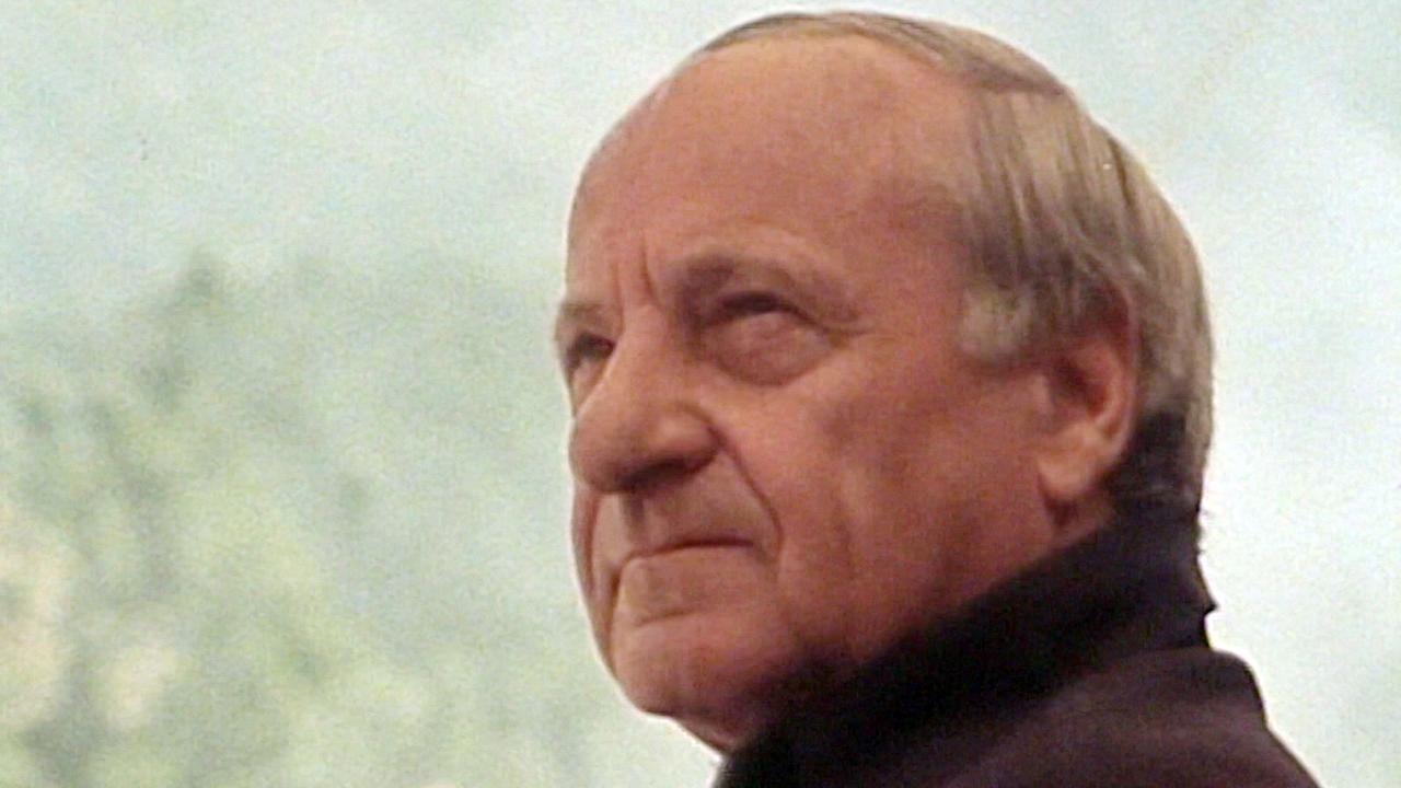 © ORF Hermann Gmeiner und die SOS-Kinderdorf-Idee: Wie ein Retter zum Täter wurde